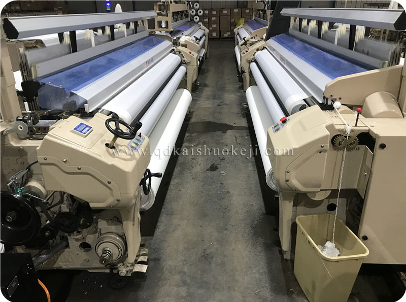 噴水織機生産現場